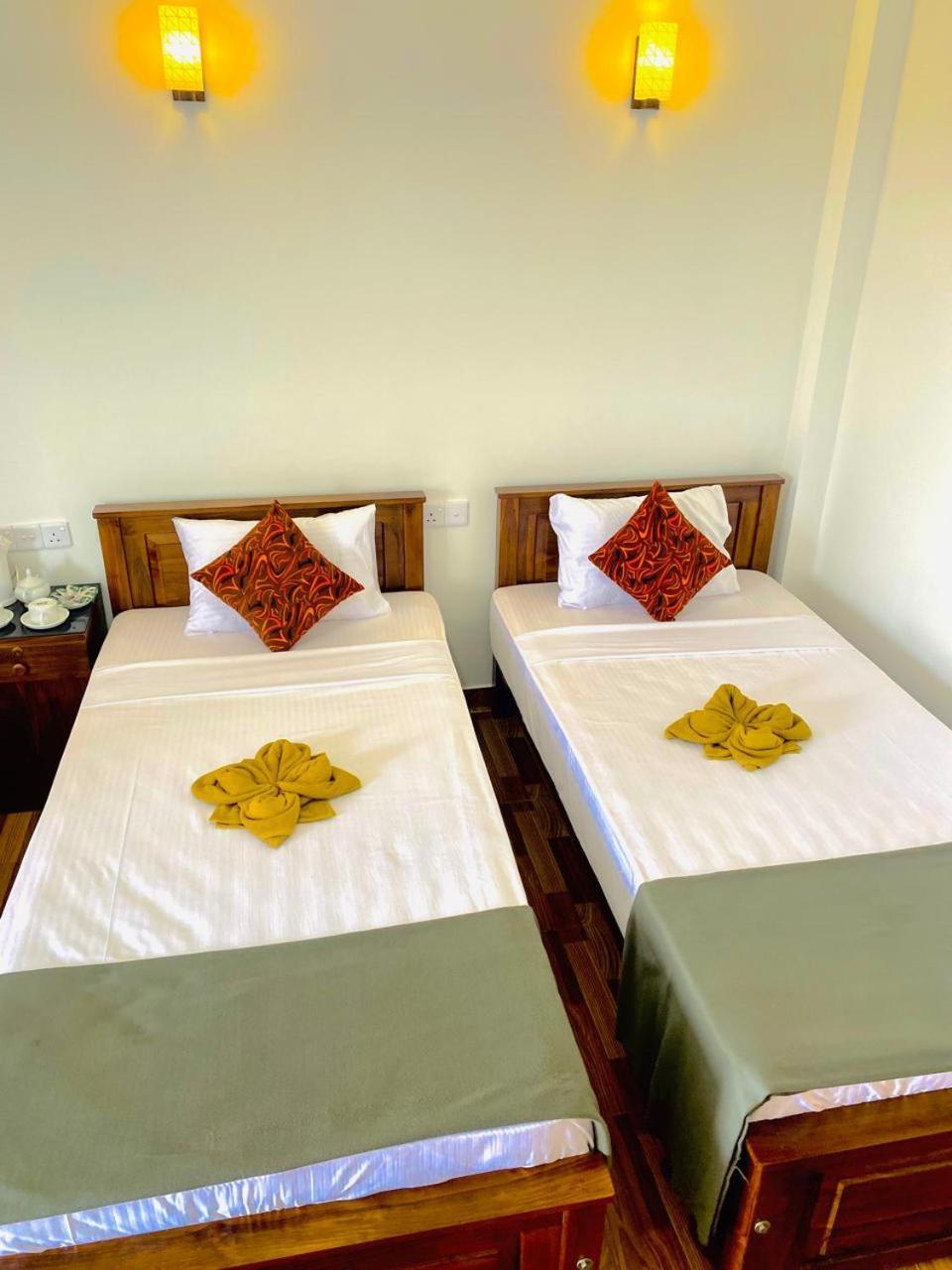 Pleasant Peak Bed & Breakfast Ела Екстериор снимка