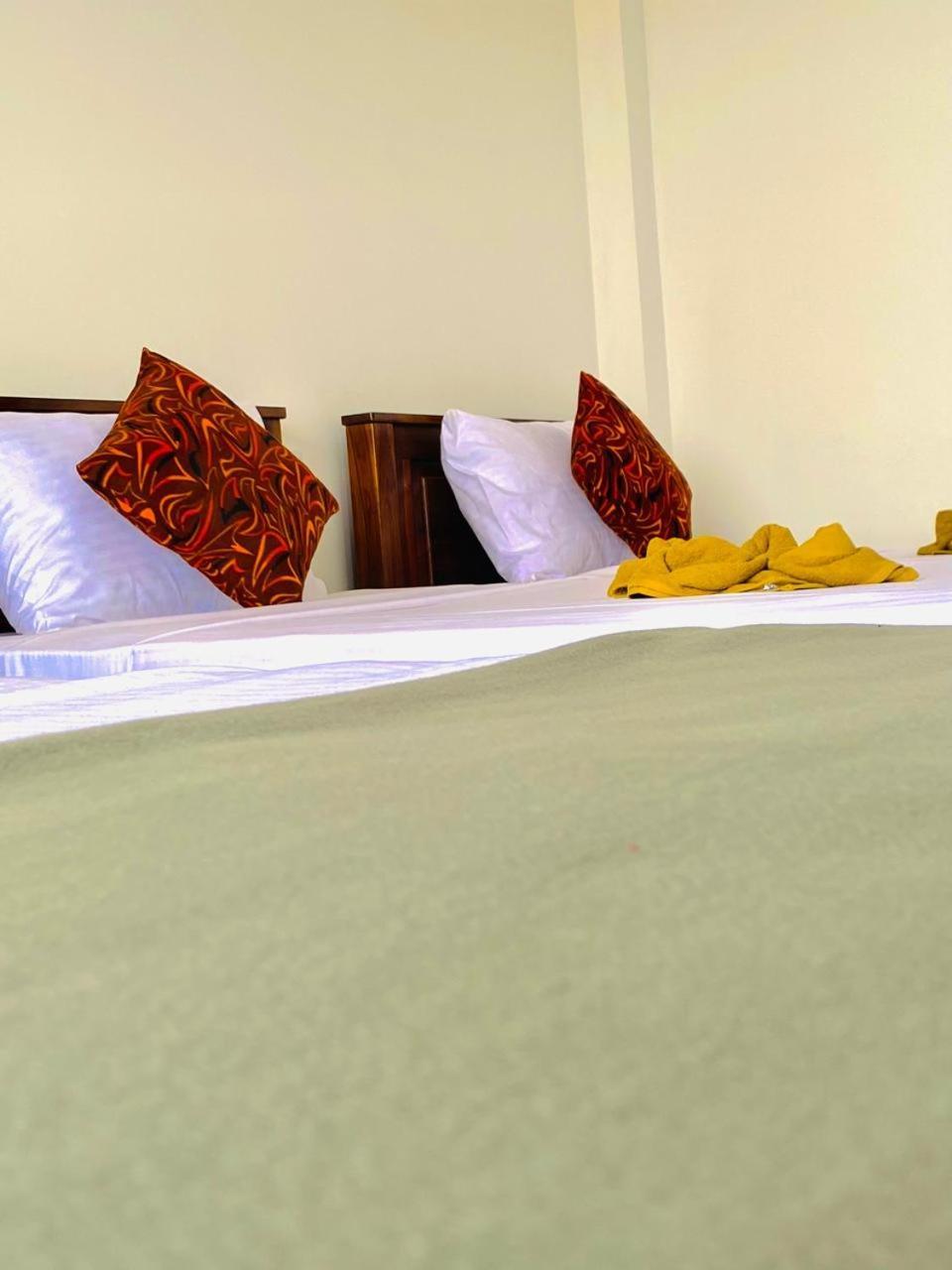Pleasant Peak Bed & Breakfast Ела Екстериор снимка