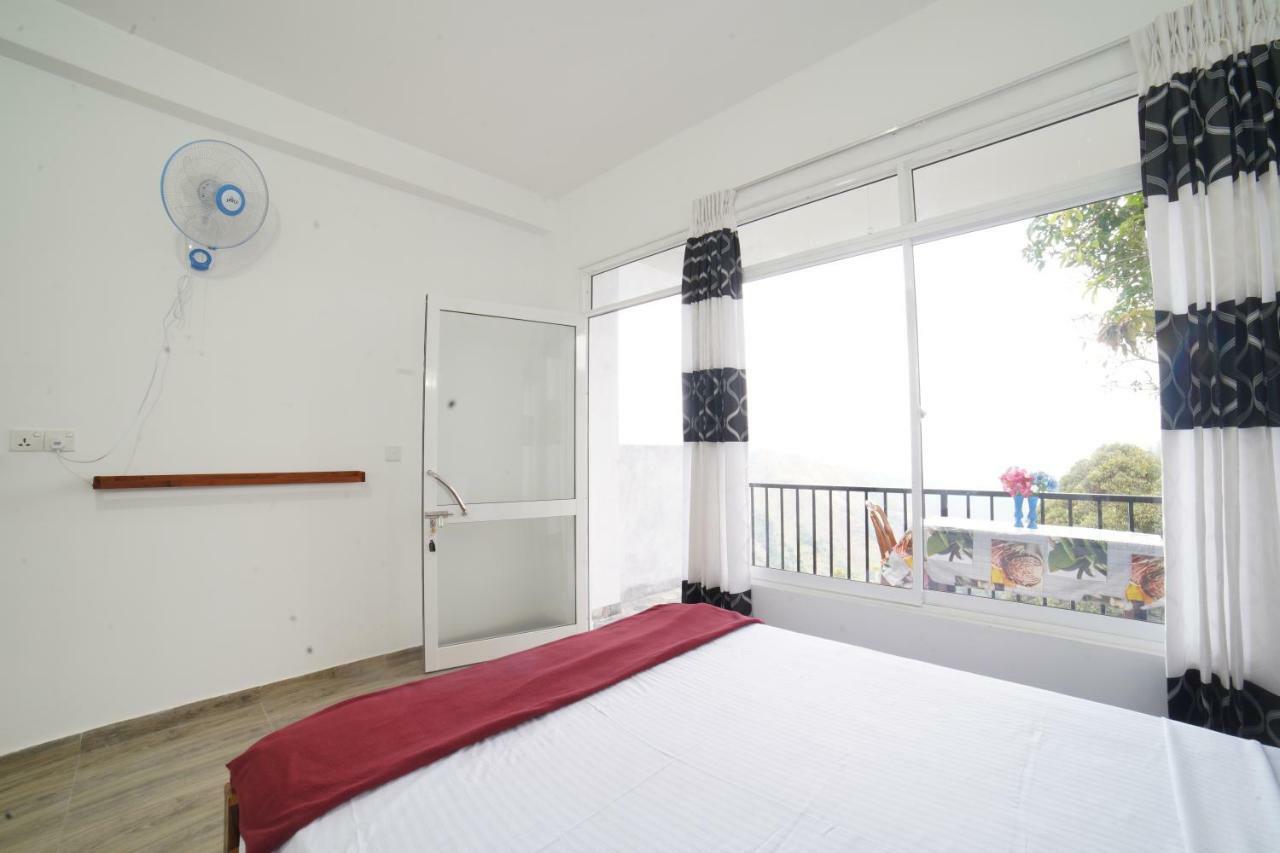 Pleasant Peak Bed & Breakfast Ела Екстериор снимка